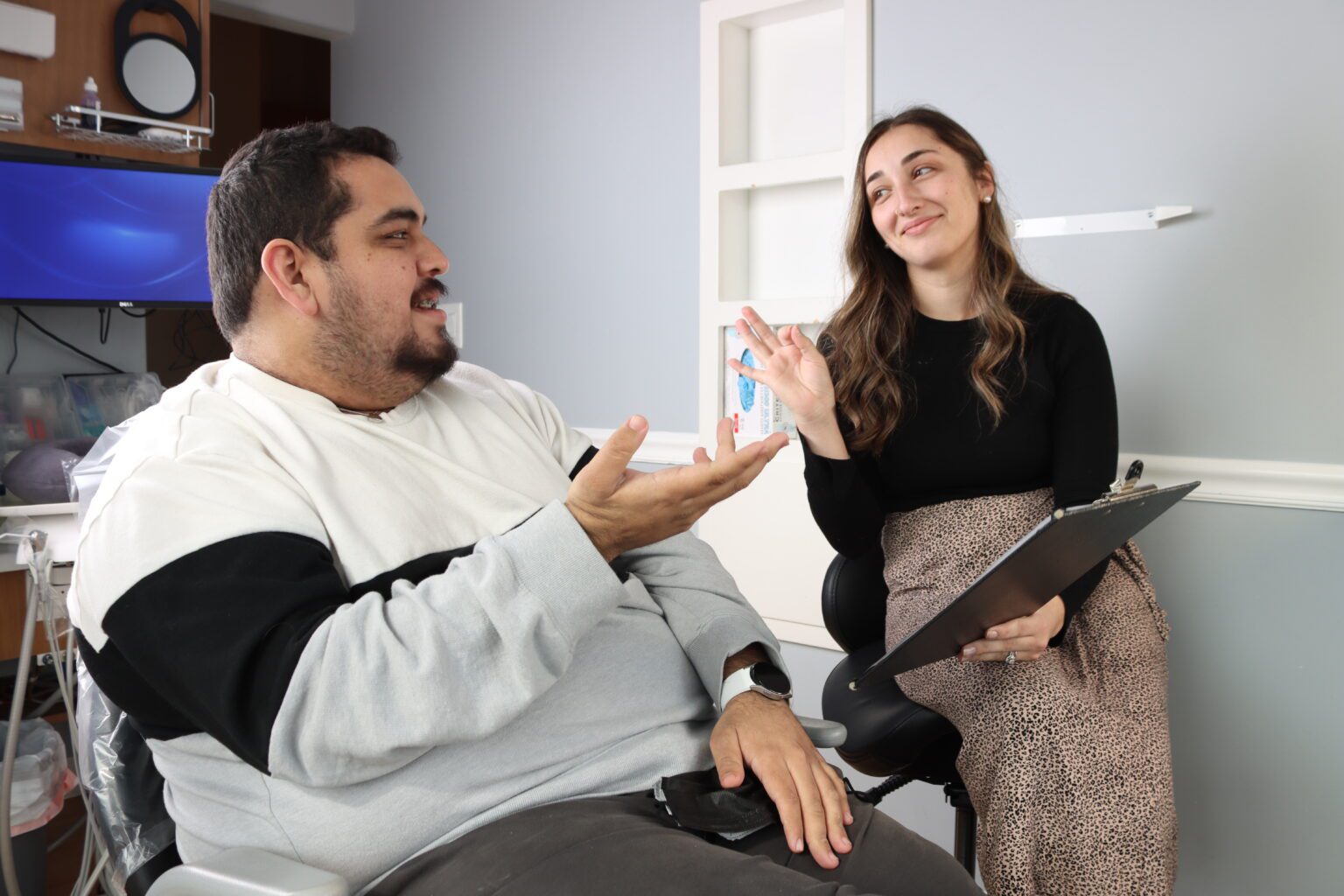 Tx Coordinator and Patient (1)