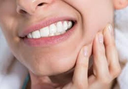 Solving Toothaches: Same-Day Tooth Extraction